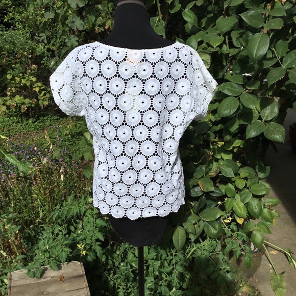 NWT cotton pull over top - Picture 3 of 5